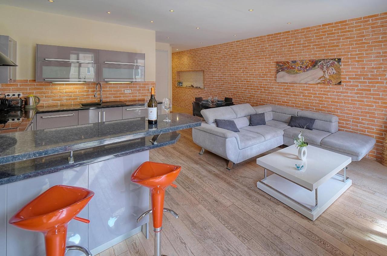 Moderne 3 Pieces Idealement Situe Centre De Cannes L! A2B22 Экстерьер фото