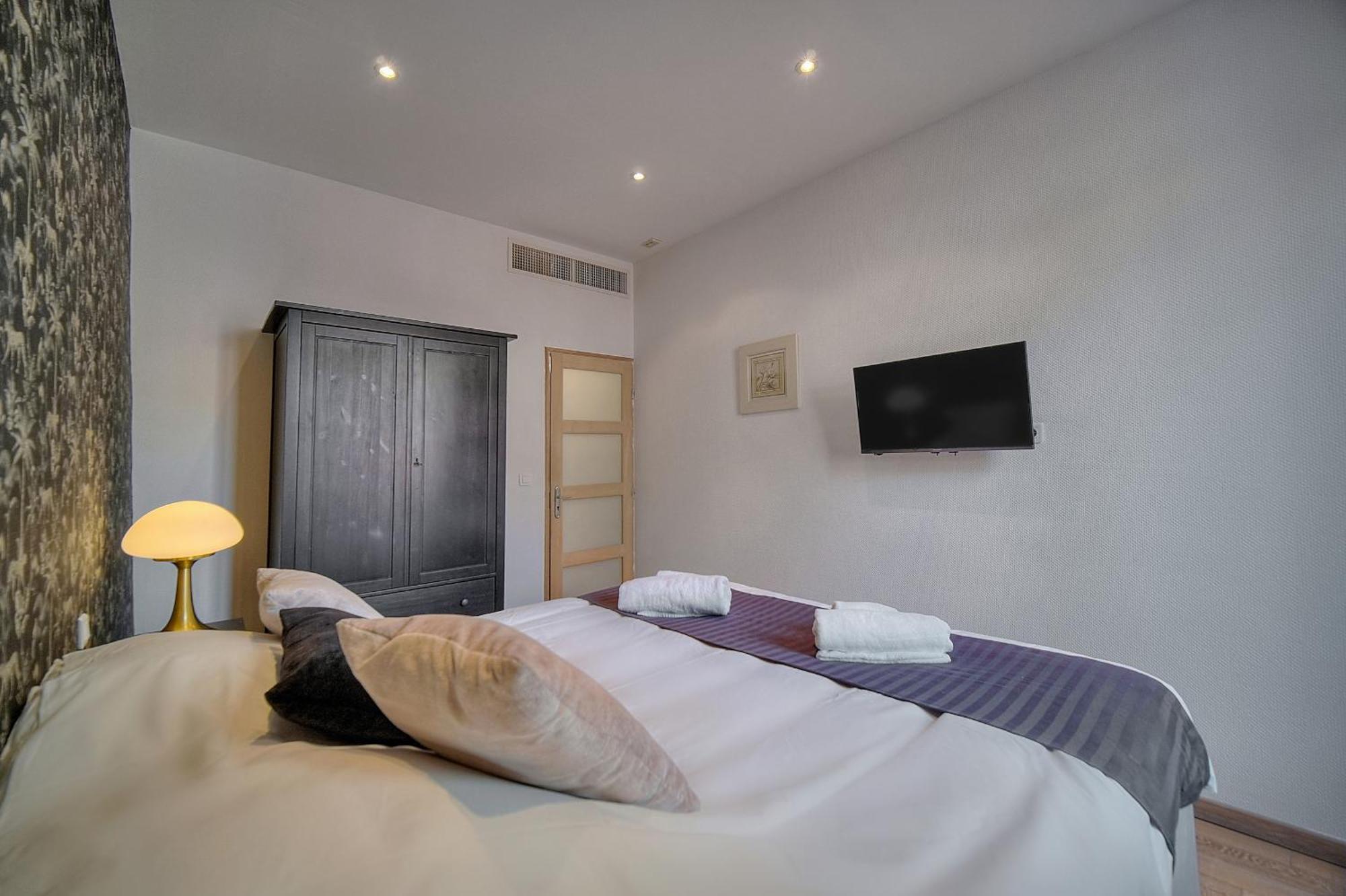 Moderne 3 Pieces Idealement Situe Centre De Cannes L! A2B22 Экстерьер фото